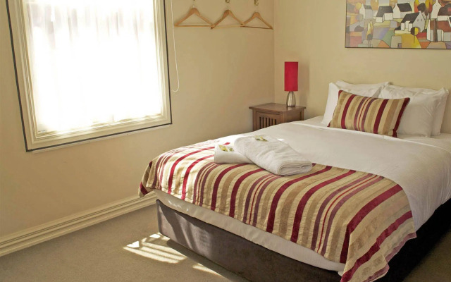 Wellington City Cottages