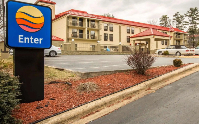 Comfort Inn Biltmore West