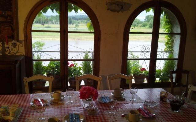 Riverside Home Cottage