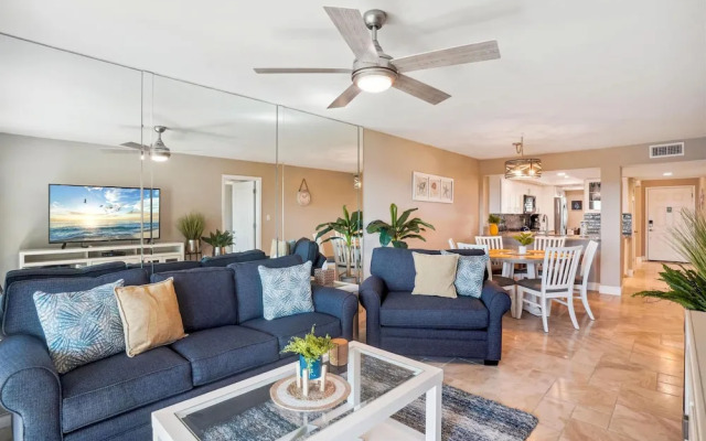 Land's End 7-203 Beach Front - Premier