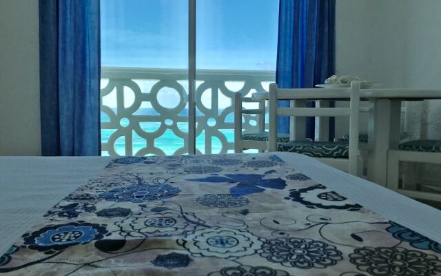 Ocean View Apartments – Delicia