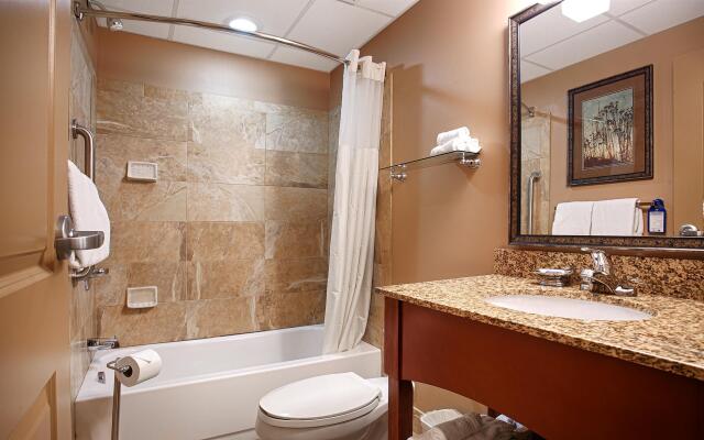 Best Western Plus Bloomington Hotel