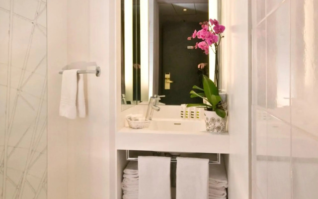 Mercure Nice Centre Grimaldi Hotel
