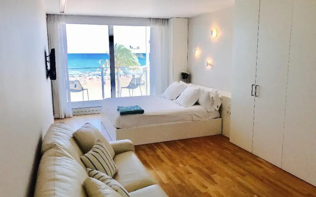 Meraki Beach Hotel - Adults Only