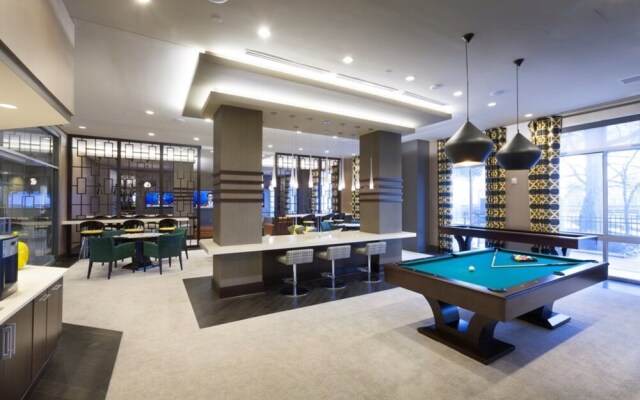 Global Luxury Suites at Hidden Creek