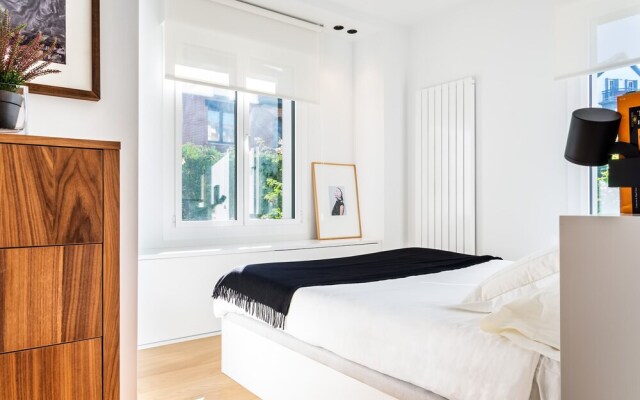NEGURI I apartment with parking by Aston Rentals