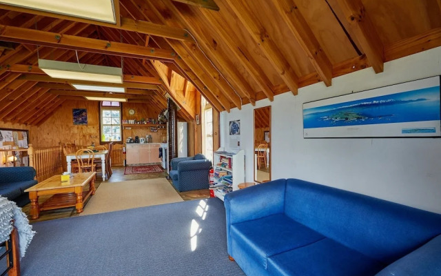 Cubby House Stay - Kaikoura