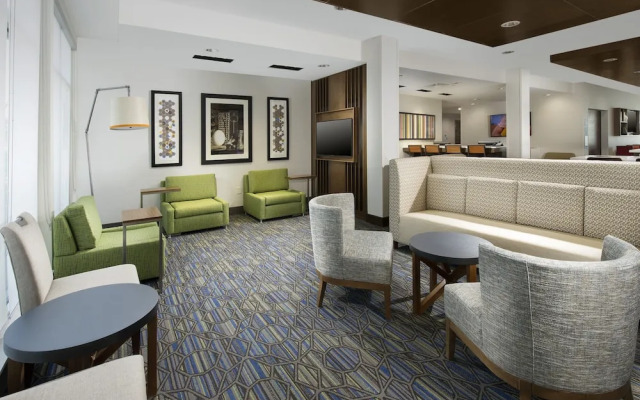 Holiday Inn Express & Suites New Braunfels