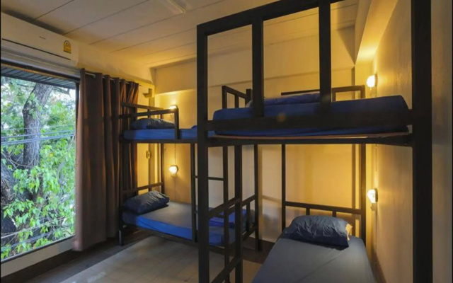 Cham Cha Hostel