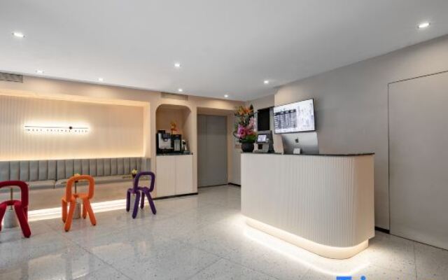 Youli Hotel (Shanghai People's Square)