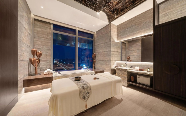 Grand Bay Hotel Chengdu