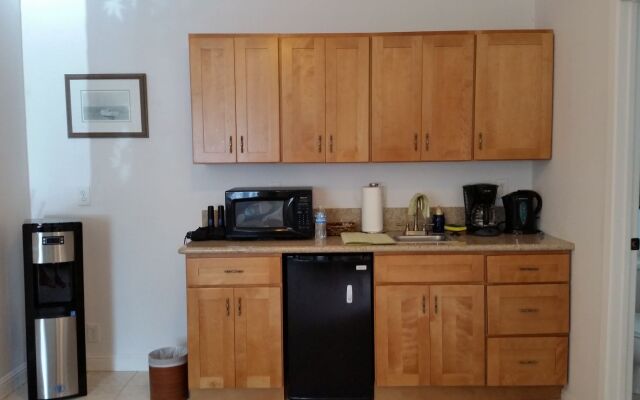 Volcano Acres Ranch B&B