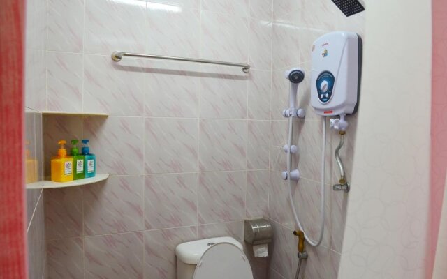 Manis-Manis @ Secret Garden