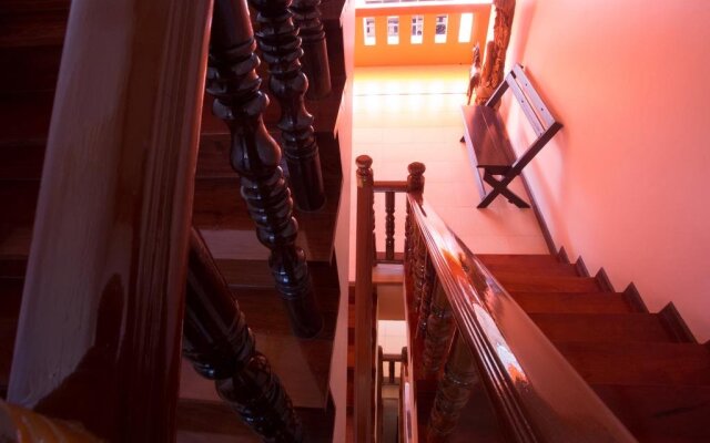 Prom Tong Mansion