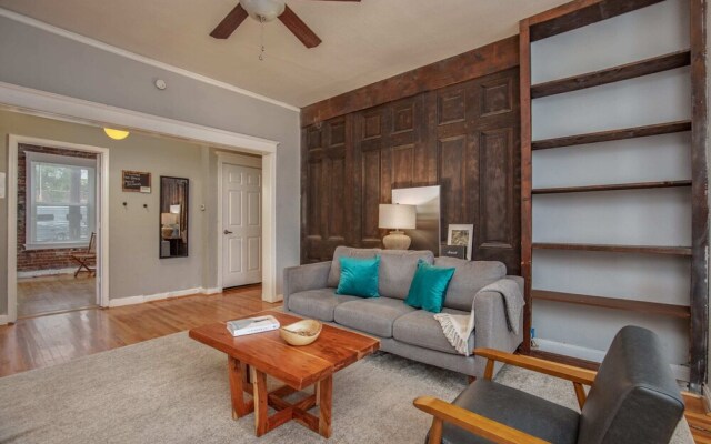 Spacious CWE Apts near BJC by Zencity