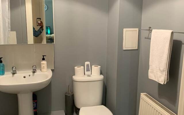 Dartford Bridge Serviced Apartment