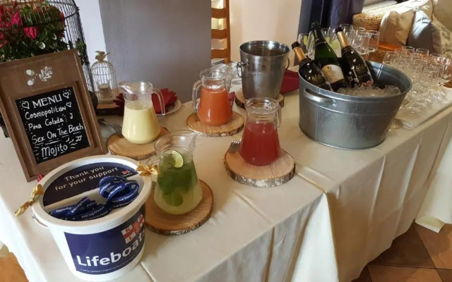 Inisheer Hotel (Óstán Inis Oírr)
