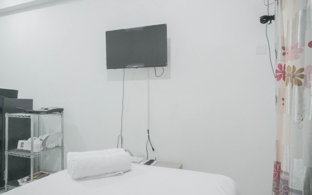 Comfy Studio Apartment for 1 Pax at Green Pramuka City – Guest Rooms – Jakarta