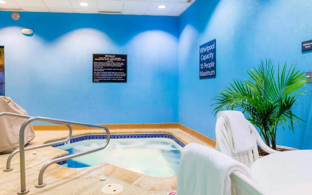 Hampton Inn St. Charles St. Peters