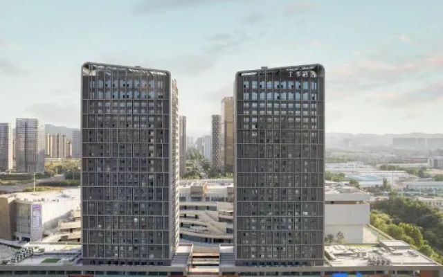 JI Hotel (Jinan Jingshidong Road Fenghuang Square)