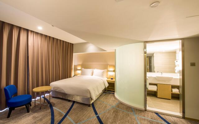 Holiday Inn Express Chengde Downtown