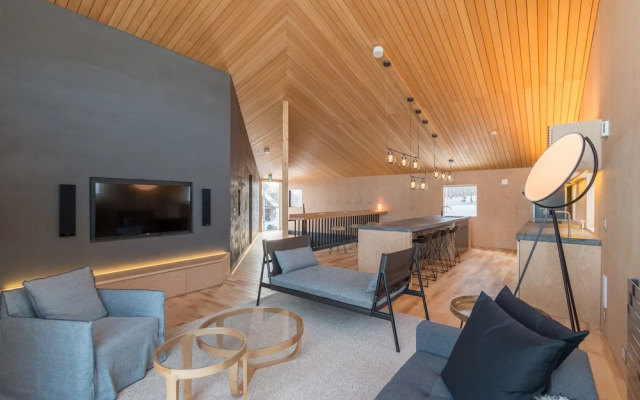 Foxwood E by H2 Life