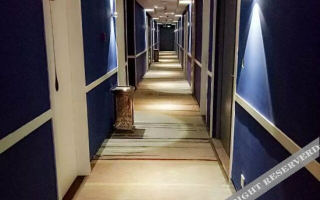100 Inn Liangpin Hotel (Shanghai Fengxian Situan)