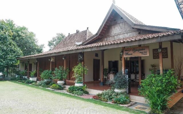 OYO 405 Wisma Yosoputro