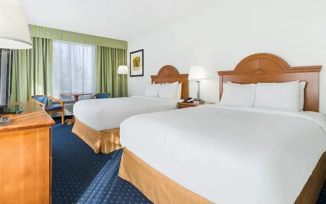 Отель Thousand Hills Resort