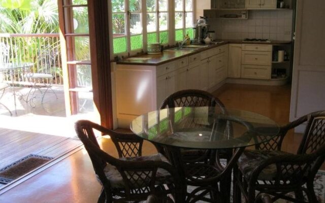 Classique Bed and Breakfast