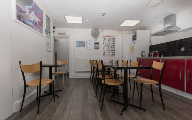 Smart Camden Inn Hostel