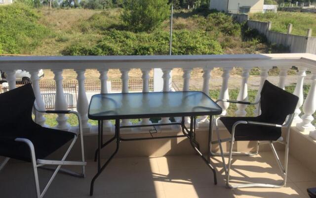 Elani Apartments (Lofos Elanis)