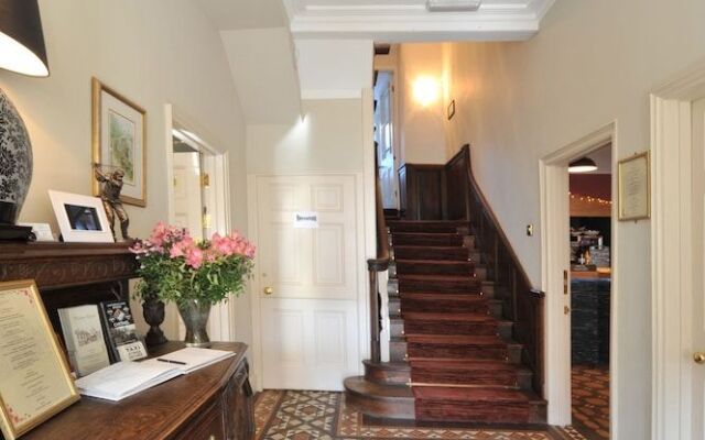 Priory Hotel