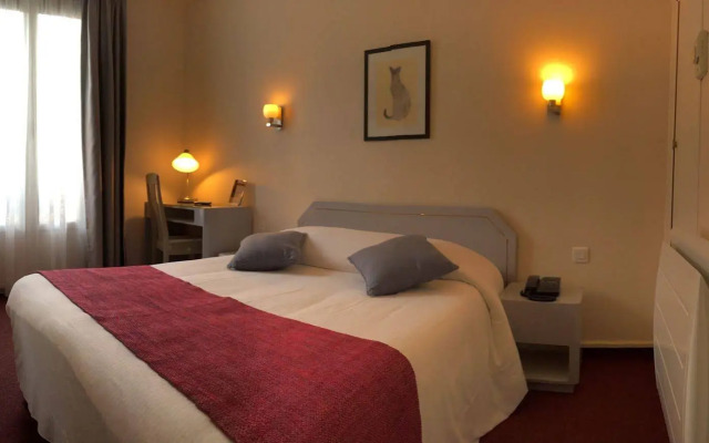 Casa Serena Paris Hôtel