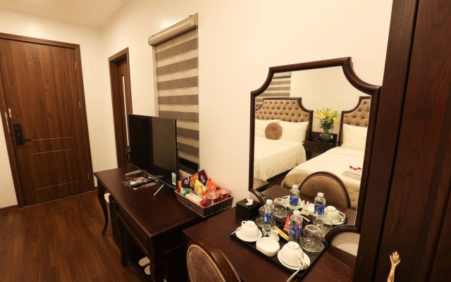 Royal Văn Phú Hotel