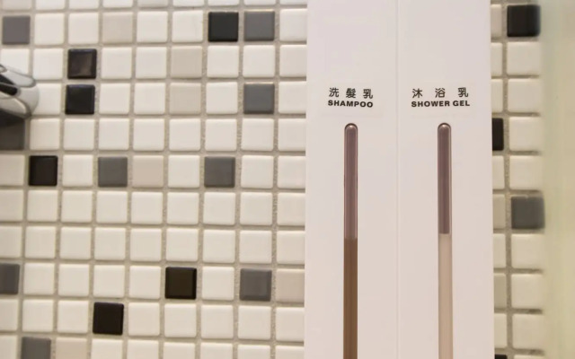 SleepBox Hotel - Ximen