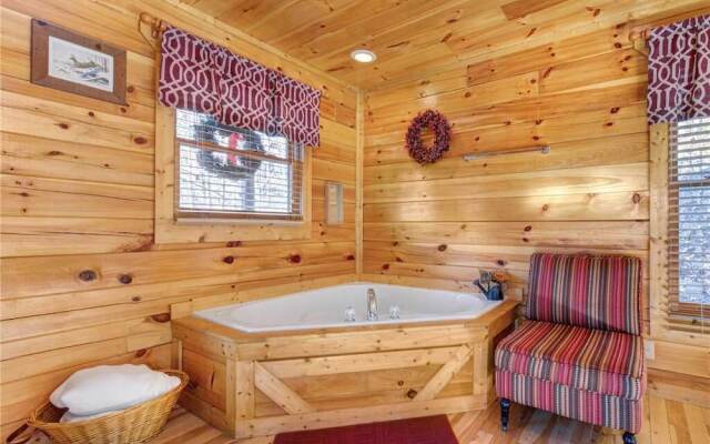 Makin Memories - Two Bedroom Cabin