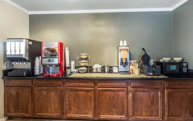 Quality Inn Homewood Birmingham I-65