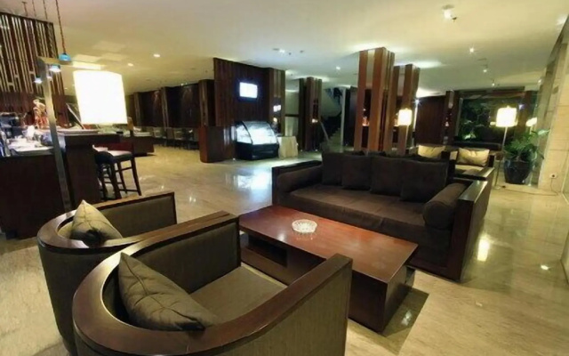 Mitra Hotel Bandung – Lobby – Bandung