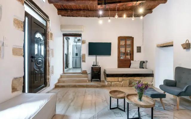 Joel Living Collection - Rustic Villa