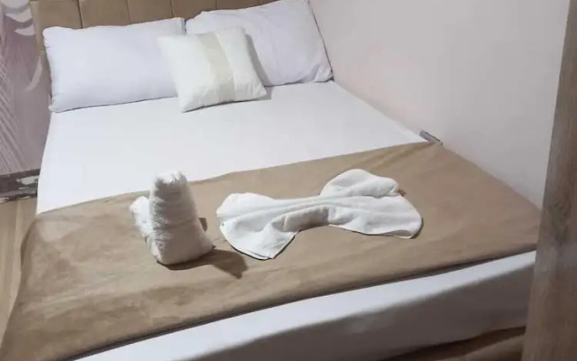 Narmar Hotel
