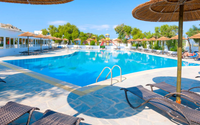 Mikri Vigla Hotel Beach Resort