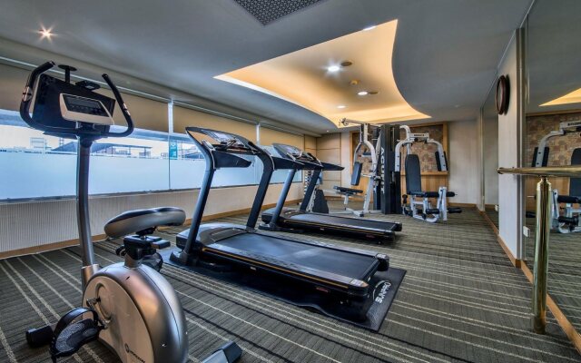 Carlton Hotel-Chung Hwa