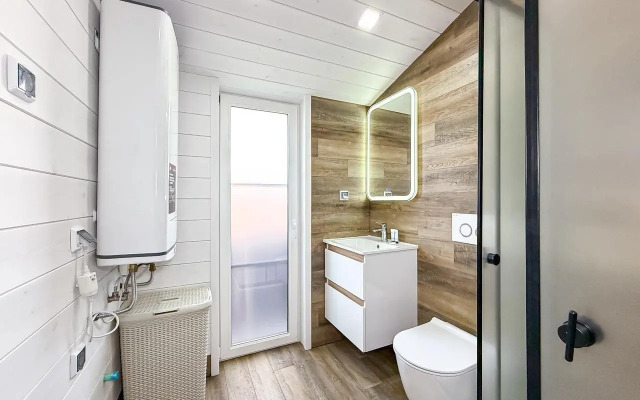 Guest house on Mironenko 53/2