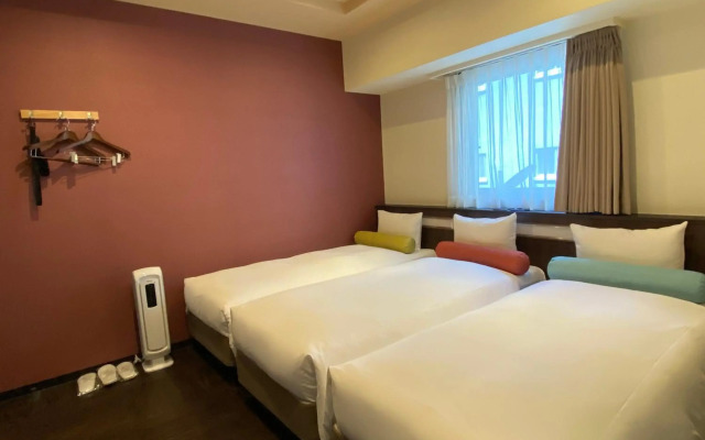 Nipponbashi Luxe Hotel