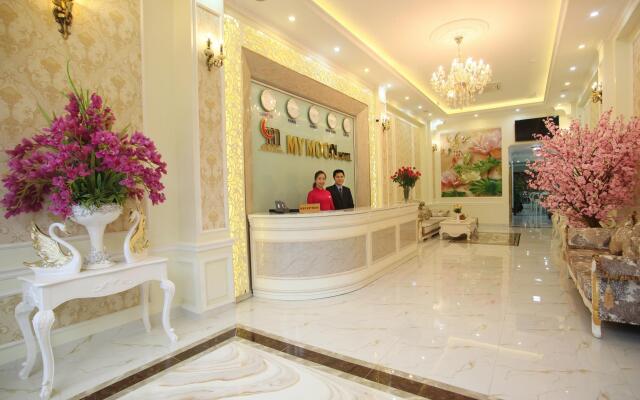 My Moon Hotel