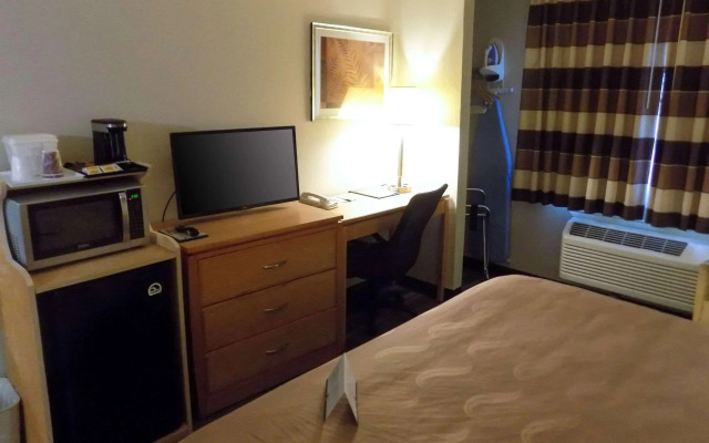Quality Inn DFW Airport North