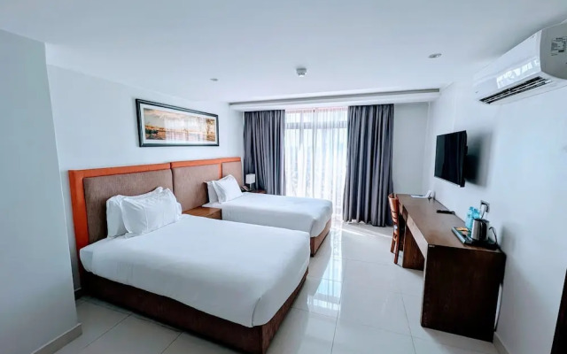 Canary Hotel