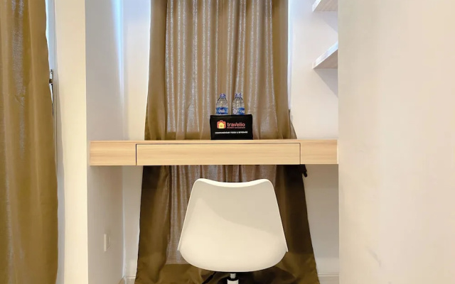 Restful And Good Deal Studio At Tokyo Riverside Pik 2 Apartment – Guest Rooms – Jakarta