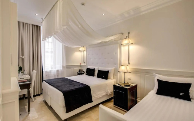 Hotel Tito